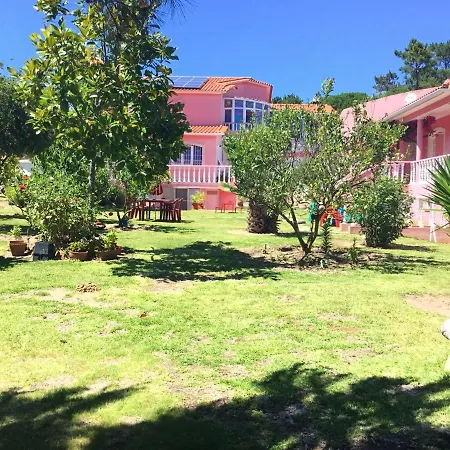 Charming In With Pool 신트라