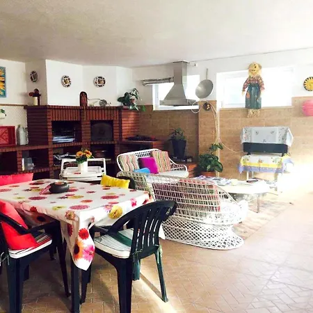 Charming In With Pool 신트라