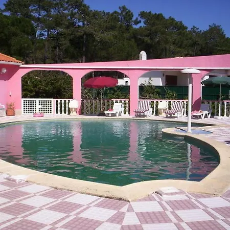 Charming In With Pool Sintra